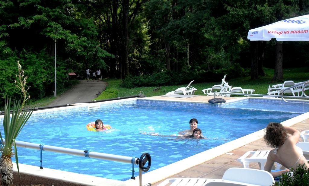 Balneohotel Lyulyatsi Vrabcite Kültér fotó